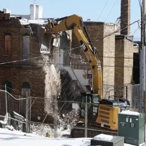 هدم مقابل السكراب